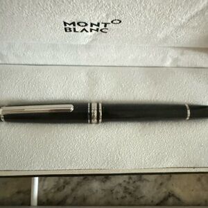 Mont Blanc Black and platinum rollerball Pen in Elegant Case new in box